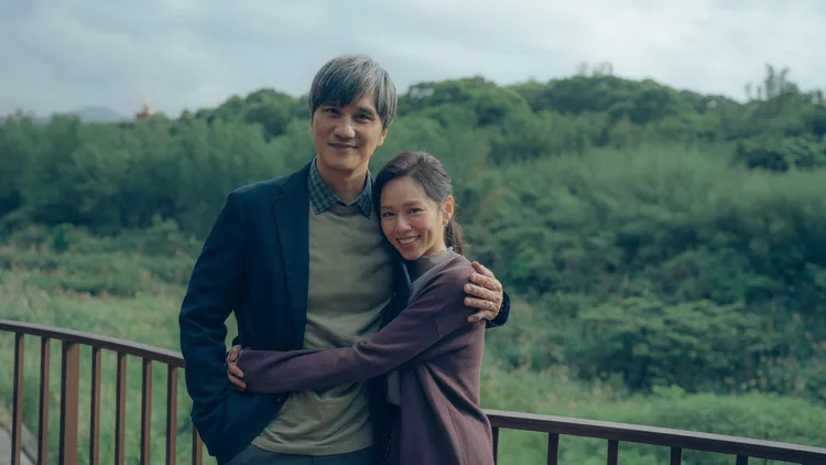 夏于喬（右）、馬志翔喊影集「生猛、香豔、多體位」。Netflix提供