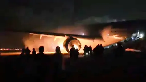 日航爆炸「乘客逃生影片曝光」　當事人：我真的以為我要死了