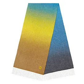 晨曦光影喀什米爾羊絨圍巾，2萬3200元。品牌提供