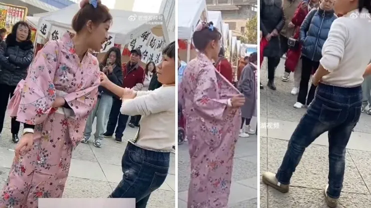 年輕正妹穿著日本和服被大媽揪住，逼她當眾脫衣（左圖），正妹無奈當街脫下和服（中圖），大媽要脫褲子，被眾人苦勸「妳就不要脫了」（右圖）。翻攝微博@月亮湖視頻
