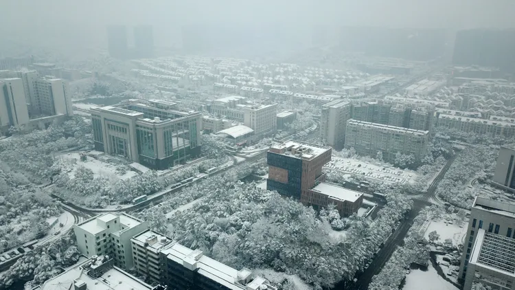 中國湖南遭遇全省性暴雪，圖為長沙。新華社