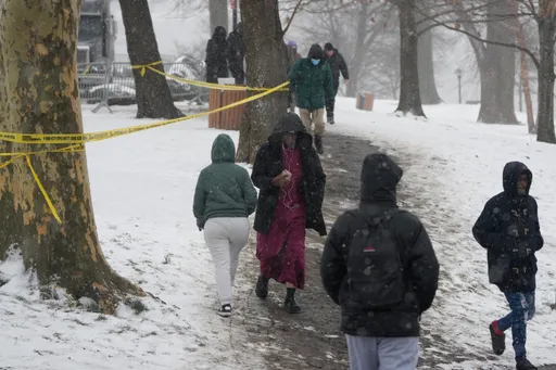 猛烈冬季风暴袭击美国 一周酿近90死