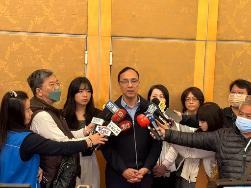 柯文哲邀藍綠爭龍頭「閉門密談」 朱立倫:尊重韓江配決定