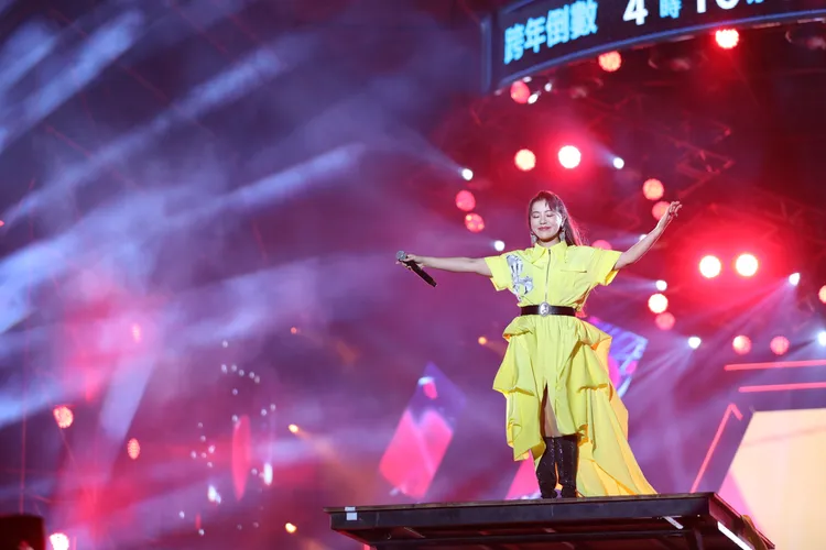 丁噹每首歌都是KTV必點歌曲。TVBS提供