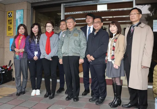 狠酸民眾黨「文化本質是空的」怎扮演關鍵少數? 前藍委:能走多久令人質疑