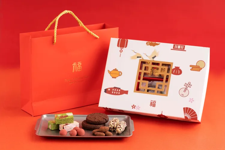 金玉滿堂禮盒980元集草莓覆盆子、巧克力藍莓、匈牙利紅椒、蔓越莓、梅子蕃茄、玄米抹茶等6款超高人氣牛軋糖於一體，讓您龍年吃甜甜、六六大順。業者提供