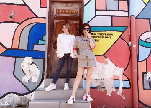 李翊君義氣站台!利菁揪畫裸男 笑問「你把褲子脫了好嗎?」