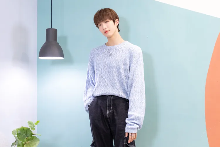 陳冠叡看到戰友陸續出道，坦言內心會自我打架。ON INN ASIA提供