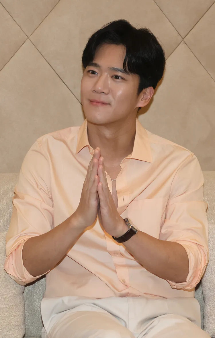 河錫辰暢談理想情人條件，認為感情順其自然。彭欣偉攝