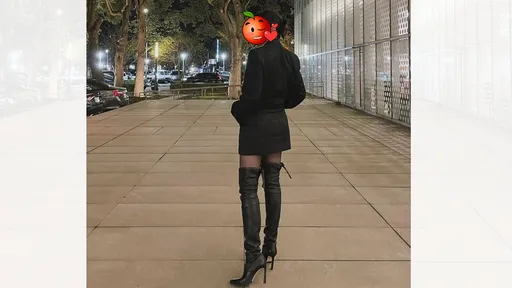 黑絲過膝長靴!這背殺竟62KG 網不信喊:怎麼看起來像52公斤