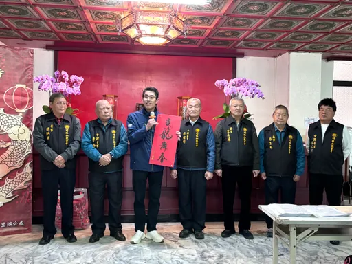 连续四年!林口公所携手观音寺发年节慰助金 500家庭受惠