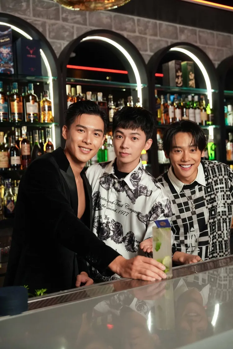 黃丞邦（左起）、陳玹宇、蕭鴻私下交情不錯。三立提供