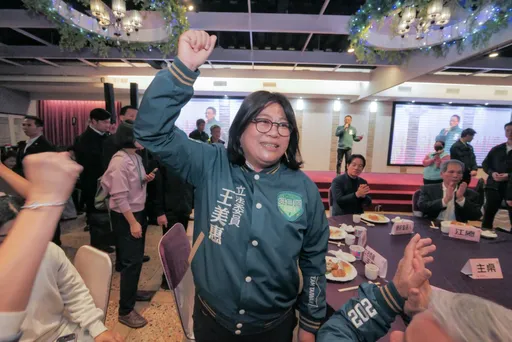 嘉義綠營黨內互打？鮮肉議員遭毆逼喊「對不起王美惠」　本尊斥抹黑嗆告