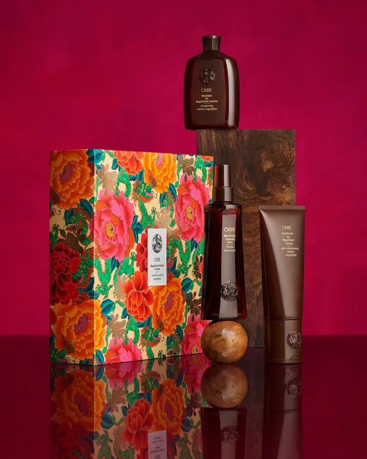 ORIBE傾城貴妃豐盈洗護禮盒，包含傾城貴妃系列200ml瞬護髮膜、200ml豐盈打底噴霧，3780元。品牌提供