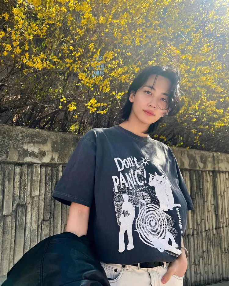 28歲的淨漢五官端正俊美。翻攝jeonghaniyoo_n IG