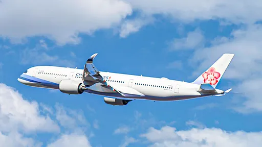 華航飛香港班機「艙壓異常」返台　旅客：飛行平穩、肯定機長