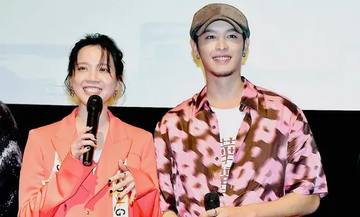 曹佑宁金马主持被轰后首露面　还原「拿麦督林青霞」始末