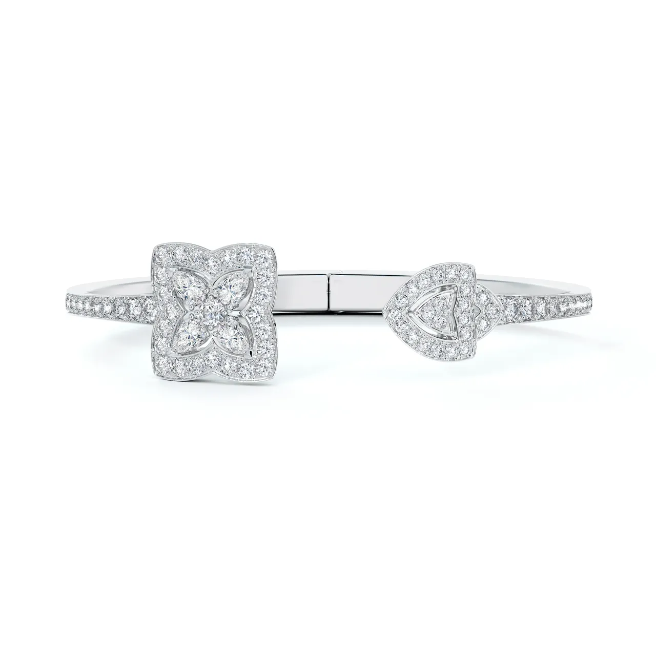 Enchanted Lotus 18K白金開放式鑽石手鐲,鑽石總重約2.52克拉,89萬5000元。品牌提供
