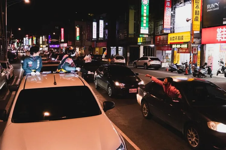 翻攝《鄭運鵬》粉絲頁