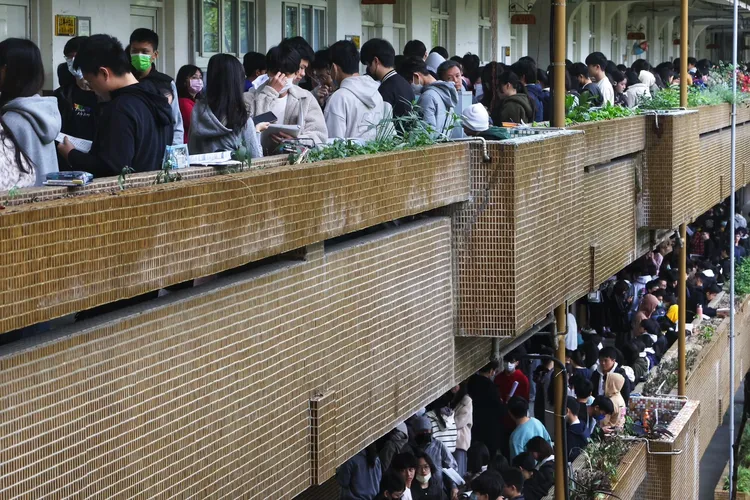 113學年度學科能力測驗今（21）日邁入第二天。林林攝