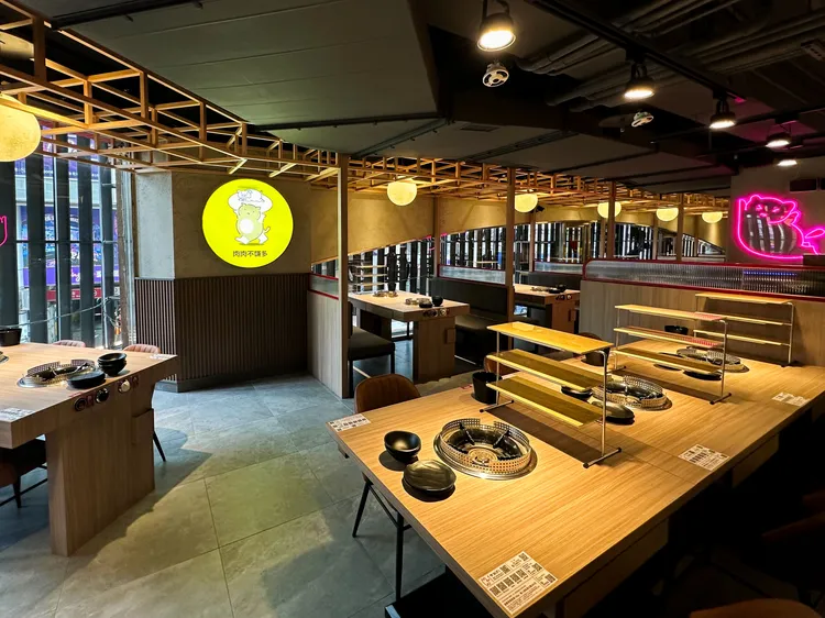 「肉之間」用餐環境。馬辣提供