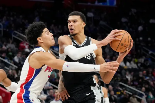 文班亚马是真货! 才花21分钟就写大三元 NBA史上最年轻