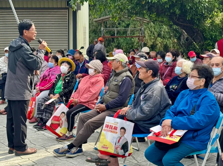 會長程耀煌認為在台首大校地設立「台南新市政中心」有十大優勢。陳昆和服務處提供