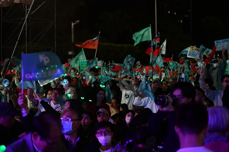 現場支持者非常熱情。攝影中心