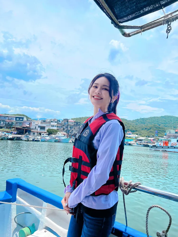 圤智雨認為，賴品妤鏡頭下會有一種聰明到讓人發寒的感覺。翻攝自賴品妤臉書