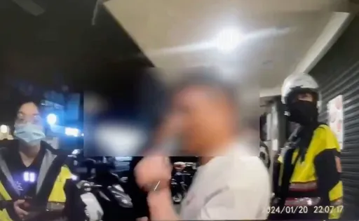 超哥街头拳上Toyz有够派!监视器+密录器曝光 警将办「杀人未遂」