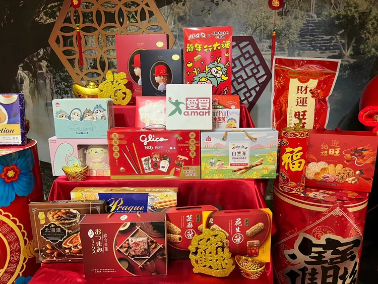 春節禮盒109元起．190款民生夯品抗漲買一送一。業者提供