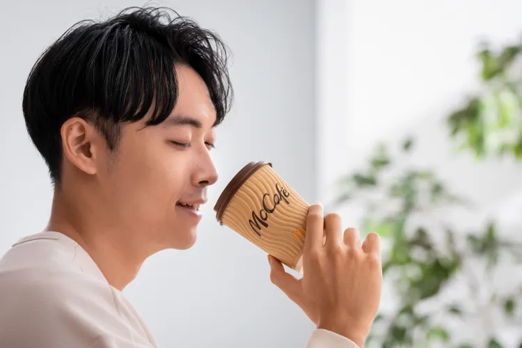 麥當勞咖啡買4送2。業者提供