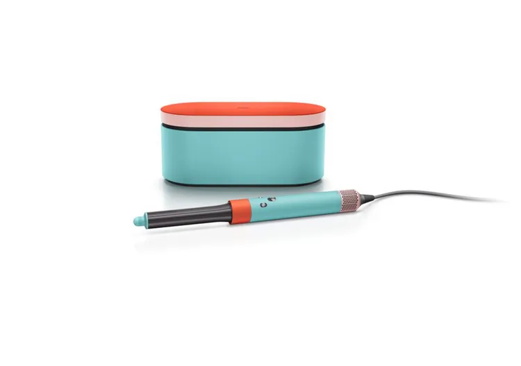 Dyson Airwrap造型器HS05炫彩粉霧拼色，1萬7600元。品牌提供