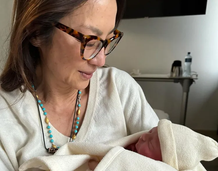 楊紫瓊日前升格當奶奶。翻攝楊紫瓊IG