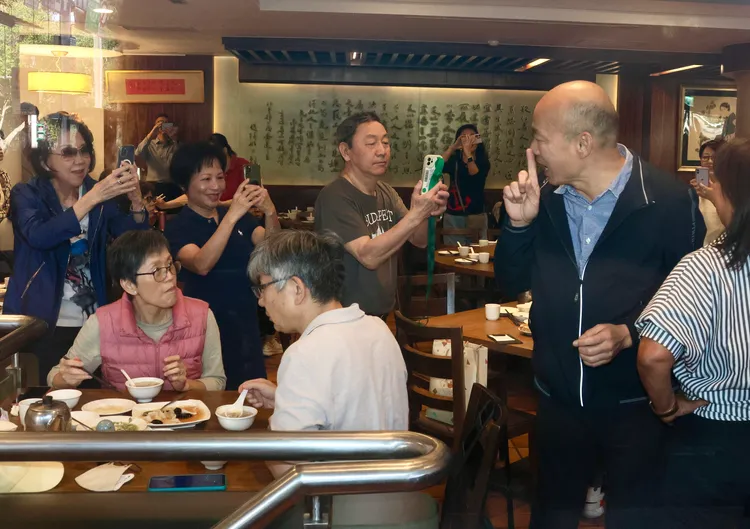 韓國瑜宴請眾藍委。彭欣偉攝