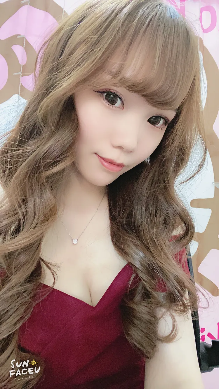 小茉莉是熱情洋溢的射手座。