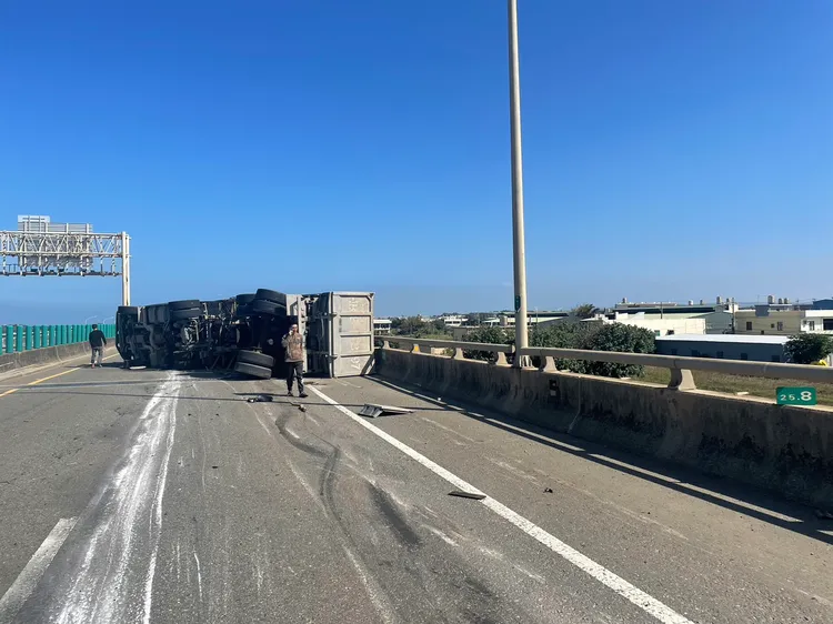 車禍現場。大園警分局提供