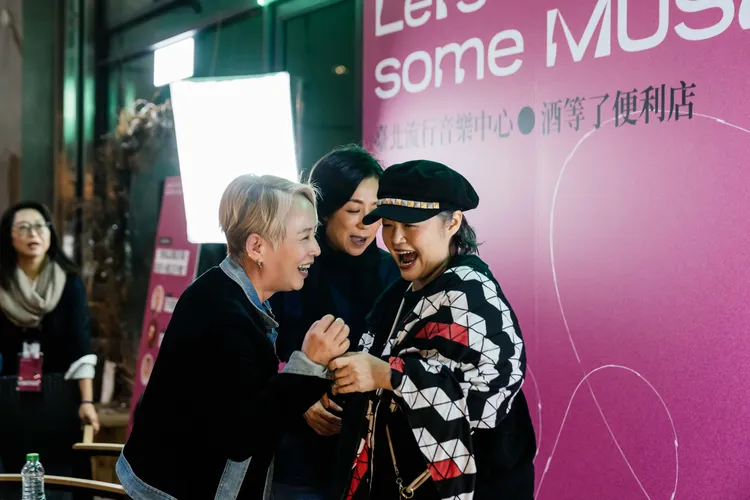 李明依、金智娟、黃韻玲私下擁有深厚情誼。北流提供