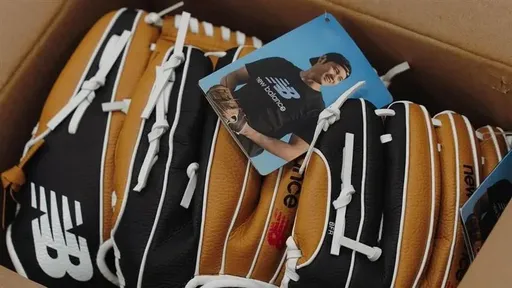 大谷翔平送日本小學生6萬個手套 竟遭轉賣!還開出這高價