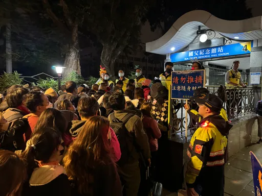 北捷凌晨2:15疏散完畢跨年人潮 載238.3萬人次、較去年增22.1萬