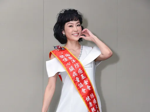 診斷僅剩3個月壽命！唐玲抗癌成功　為工作斷藥…病況曝光