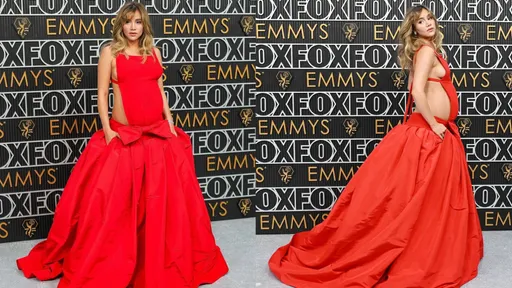 「蝙蝠俠」女友穿超辣露背裝 一側身渾圓孕肚藏不住