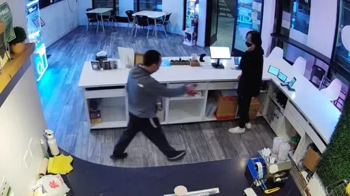 中國男子學美國人「零元購」打劫 遭求刑15年還被網譏:不專業