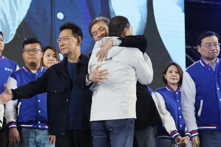 侯友宜感謝金溥聰出來扛下重要任務。彭欣偉攝