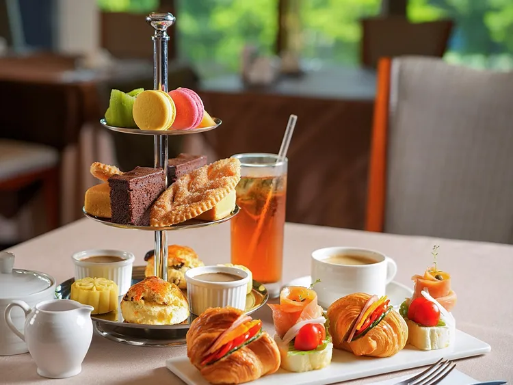 入住此專案贈超人氣的晨光早餐、館內餐飲消費8折。神旺商務酒店提供