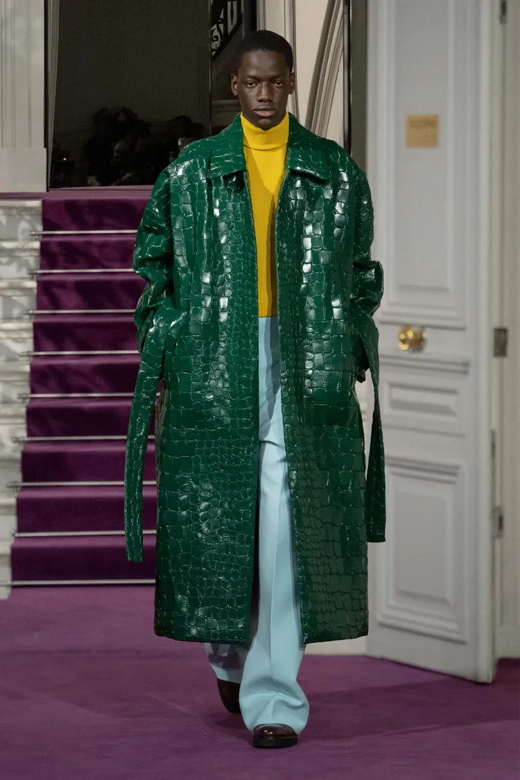 VALENTINO的2024春夏高級訂製服系列。品牌提供