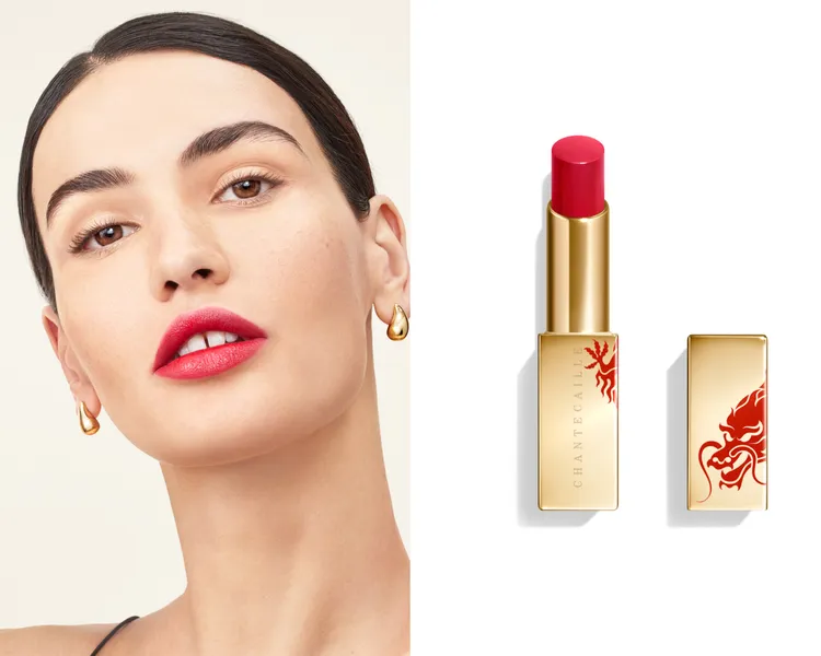 香緹卡花妍香頌唇膏龍光煥發限定版#紅杜松，1850元。品牌提供