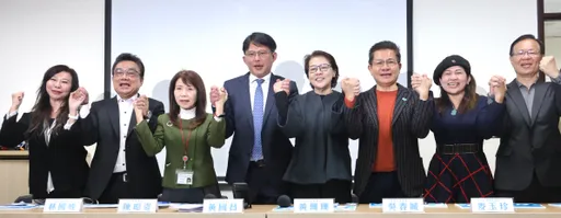 挺誰當立院龍頭？民眾黨批綠太傲慢　認同趙少康3主張