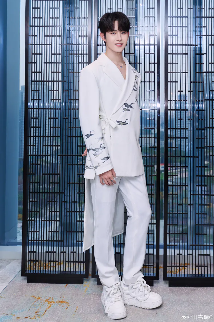 田嘉瑞去年靠《雲之羽》在陸劇圈有了姓名。翻攝田嘉瑞微博