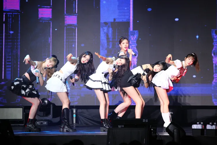 STAYC時隔1年2度訪台。攝影中心攝